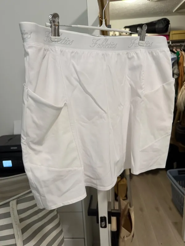 Fabletics White Woven Pocket Skirt with Built-In Short Size X-Large XL - Image 2