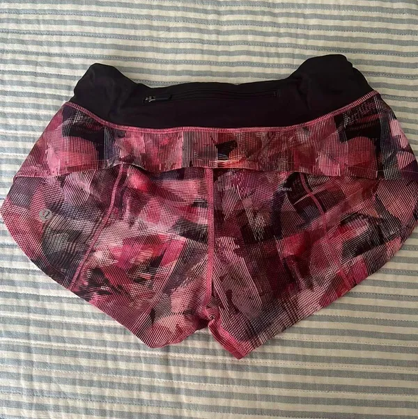 Lululemon Shorts - Image 3