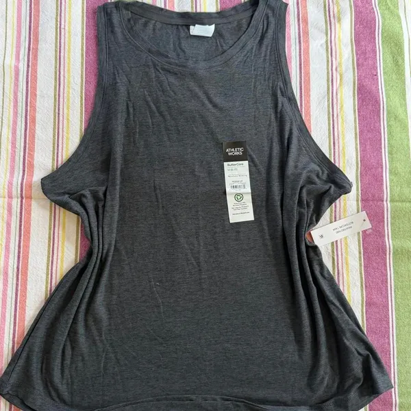 Athletic Works gray tank top  Medium #athletic #activewear - Image 3