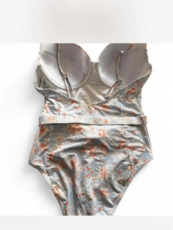 WeWoreWhat Danielle Floral One Piece Swimsuit – NWOT - Image 2
