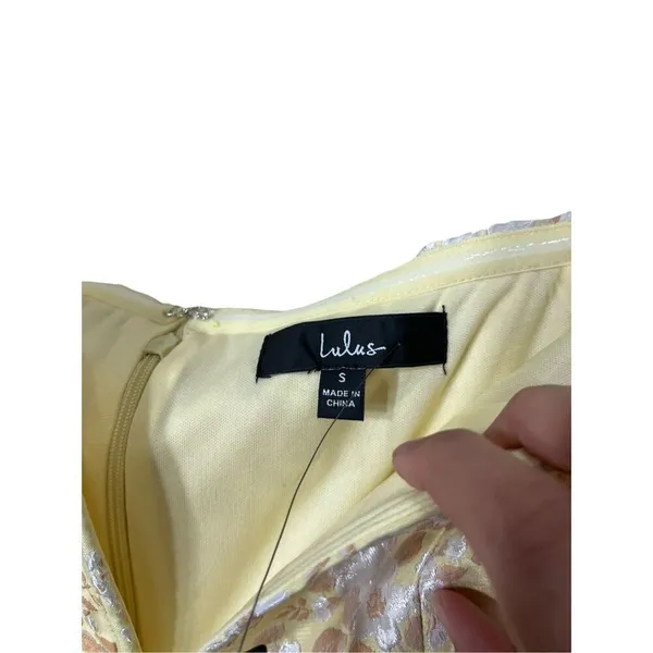 Lulus Favorite Song‎ Yellow Floral Jacquard Off-The Shoulder Mini Dress S NWT - Image 7