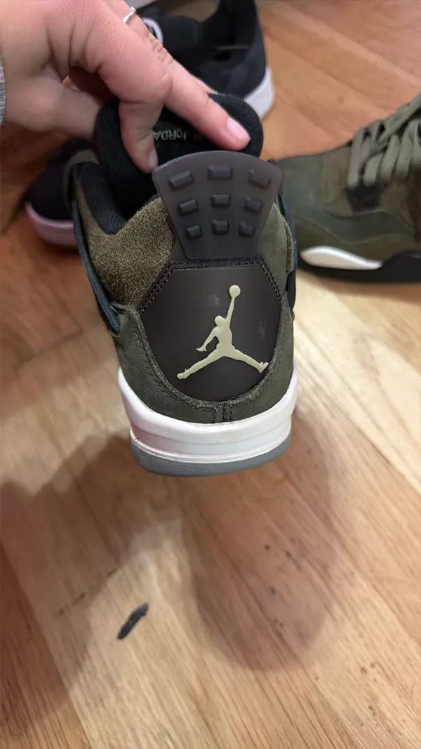 Air Jordan 4 Retro - Image 7