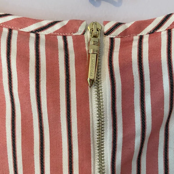 Ted Baker London Coryn Pink White Pinstripe Fit and Flare Skirt size 3 / Medium - Image 8