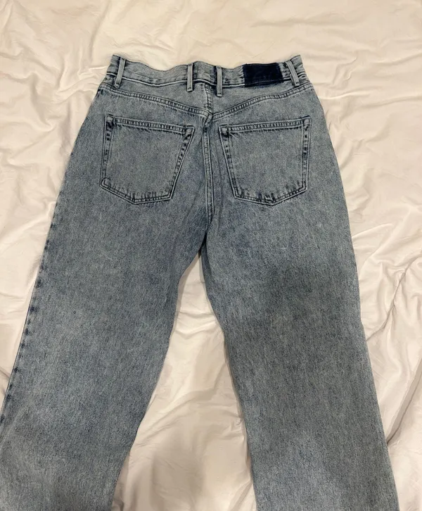 Aritzia  Jeans - Image 2