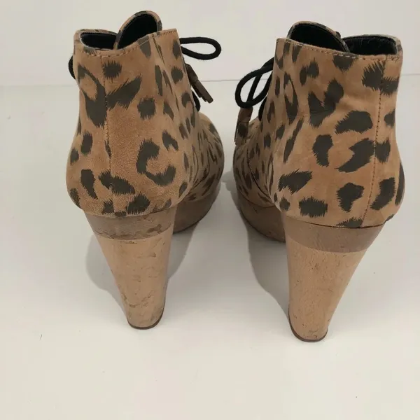 Rebecca Taylor Leone Leopard Print Heeled Booties‎ - Image 5