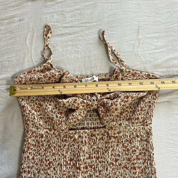 Blush Rust and Cream‎ Patterned Dress Size Medium - Image 4