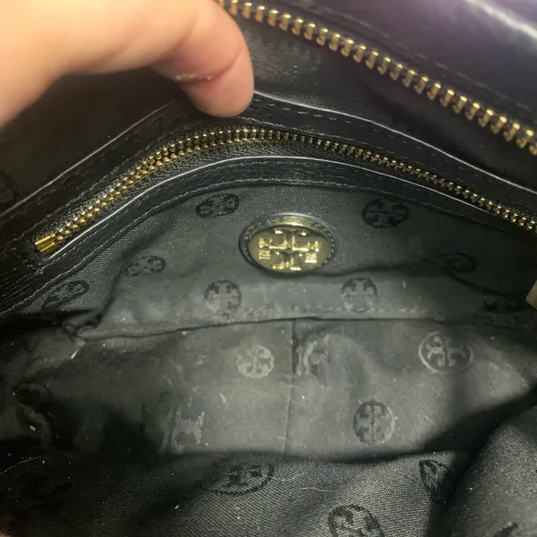Tory Burch black Pom bag - Image 3