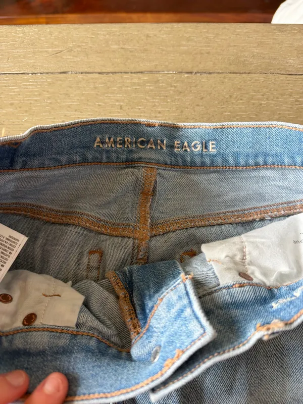American Eagle Jeans - Image 3