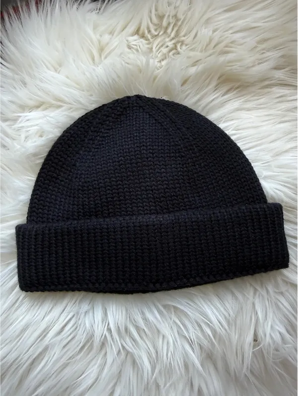 ASOS DESIGN Black Knit Beanie Hat - One Size - Image 2