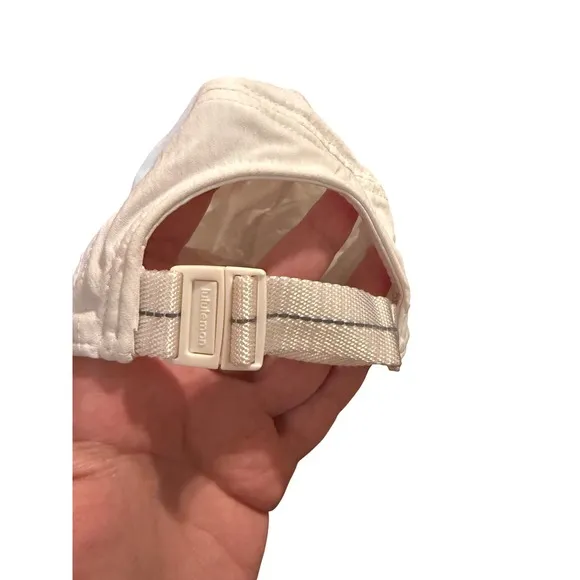 Lululemon Race To Place Run Hat White Lightweight Running Gym Workout‎ Sporty - Image 6