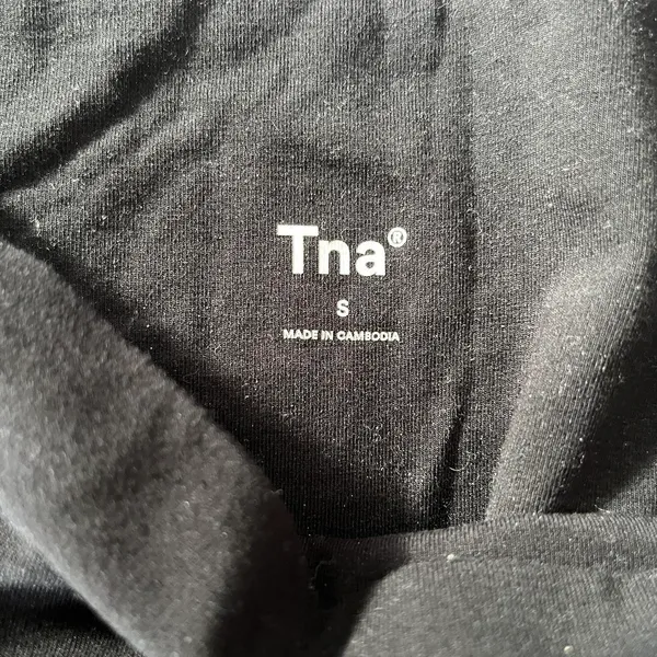 Aritzia TNA Flare Leggings - Image 4