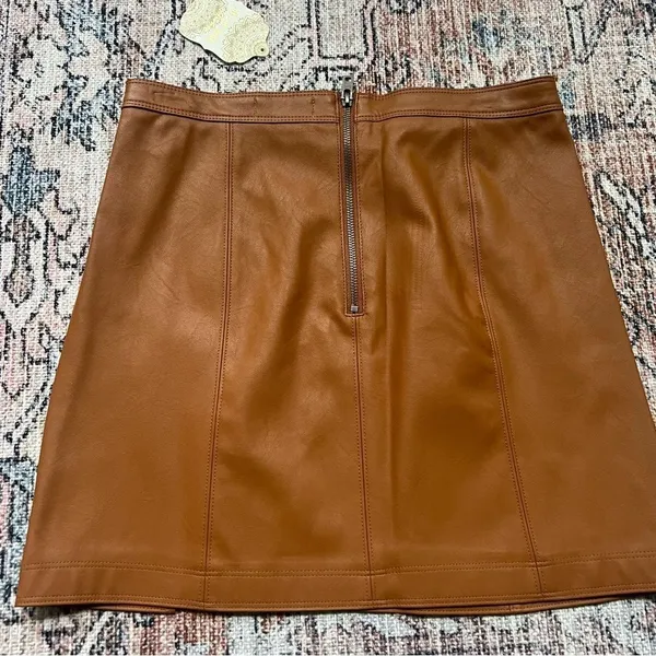 NWT Altar’d State Camel Brown Faux Leather Mini Skirt Size Large - Image 6