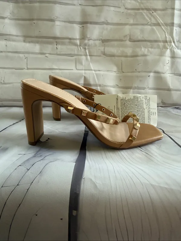 The Drop Avery Women’s Studded Block Heel Sandals in Dow Tan - Image 5