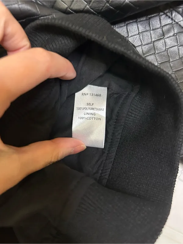 VICI Black Quilted Faux Leather Cropped Bomber Jacket Size Large - Image 4
