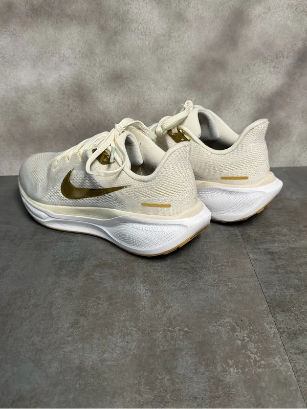 Nike Air Zoom Pegasus 41 Women's Running Shoes Light Pumice Metallic Gold Size 9 - Image 11