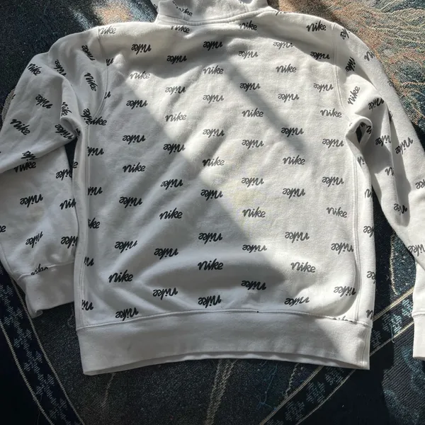 Nike Allover Logo Pullover Hoodie Women’s XS White Black Print Fleece Sweatshirt - Image 12