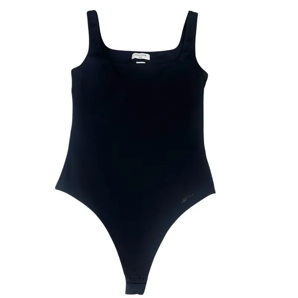 Aritzia Contour Babaton Square Neck Tank Bodysuit - Image 5