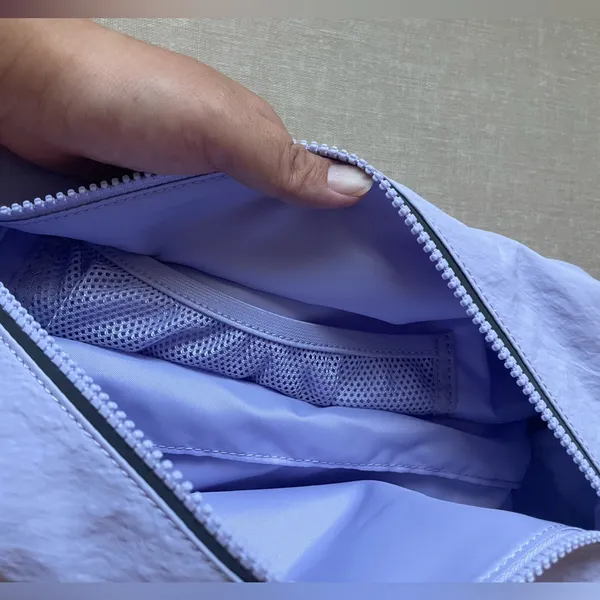 Lululemon Fast Track Bag 2.0 9L - Lavender Frost - Image 10