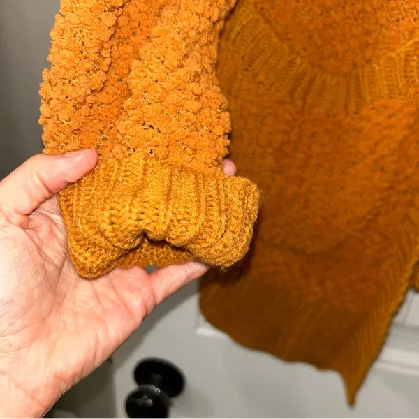 Zenana Outfitters Orange Textured Knit Cardigan Women’s Medium - Image 4