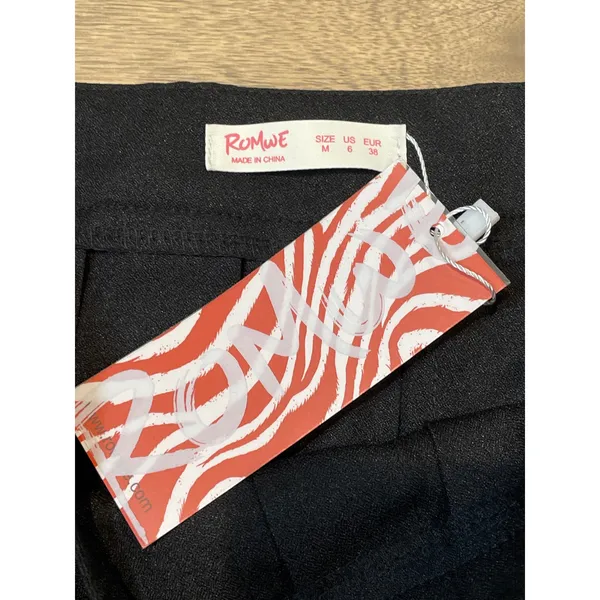 Romwe Skirt Size 6 Black Pleated Lightweight Mini Stretch Waistband New With Tag - Image 6