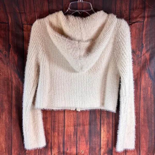 Bailey Rose Hooded Cropped Fuzzy Sweater‎ Cream Zip up Women's Size L - Image 2