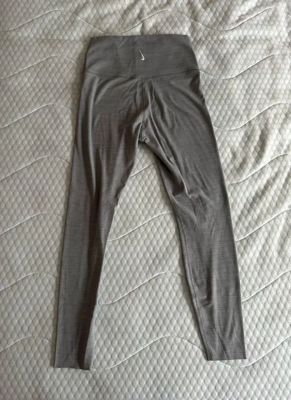 Nike Yoga Dri Fit Luxe Set - Image 6