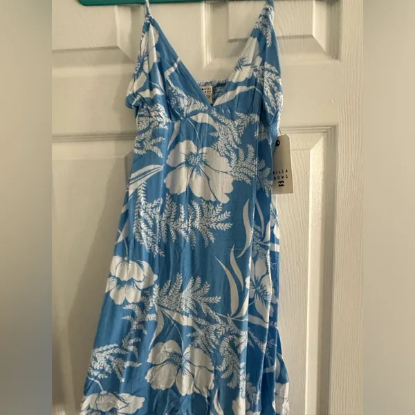 Billabong Beach Vibes Coverup - Image 5