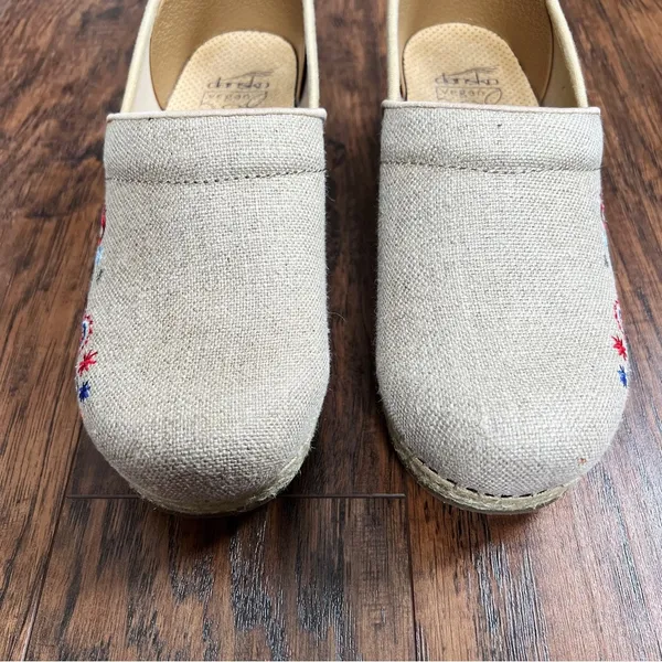 Dansko • Jute Pro clogs vegan Linen Embroidered Natural burlap platform slip on - Image 4