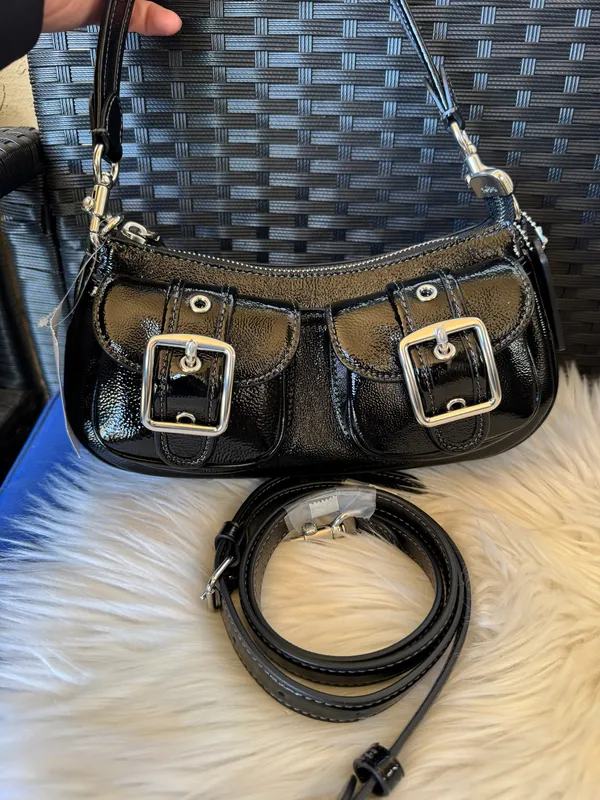 Coach NWT Ashton Baguette Bag CV943 - Image 2