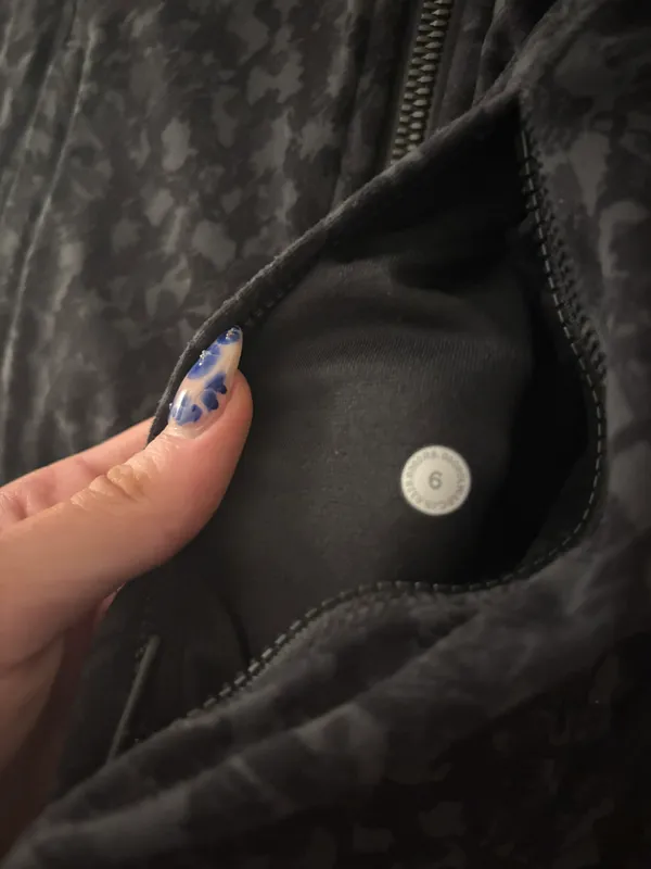 Lululemon Jacket - Image 4