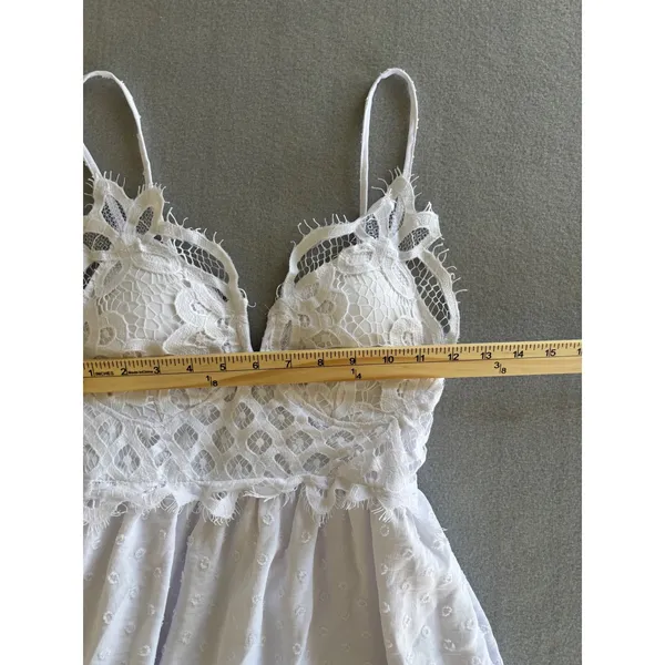 rue21 Dress Small White Lace‎ Swiss Dot Tiered Ruffle Mini Boho Coquette - Image 7