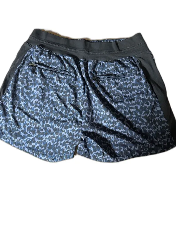 Athleta Brooklyn Printed Shorts Size 10 Allure Navy Leopard Blue Black 4” Travel - Image 2
