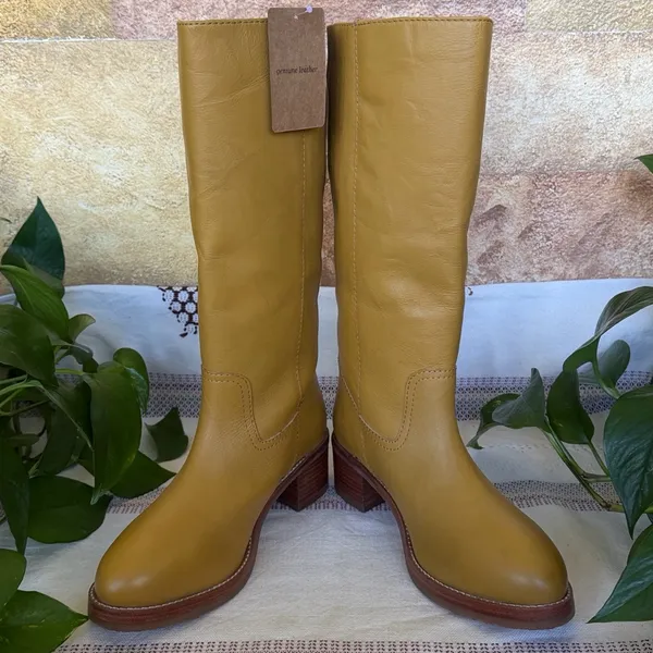NEW Frye Women’s Camryn Leather Tall Pull-On Banana Knee-High Heel Boots Size 10 - Image 2