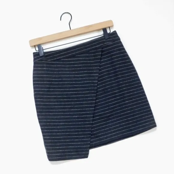 MADEWELL Wool Gray‎ Striped Mini Skirt Academia Collegiate Faux Wrap Size 4 - Image 2