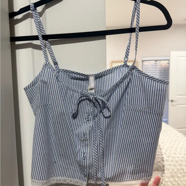 SKIMS NWT pj top S - Image 8