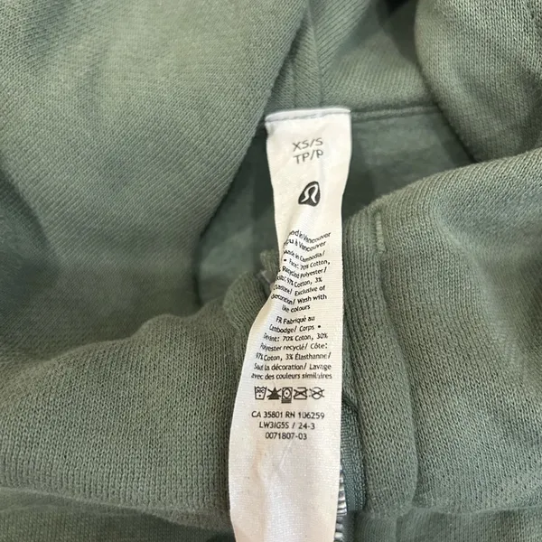 Lululemon Oversized Scuba Full Zip Hoodie and High rise shorts set Medium Forest - Image 6