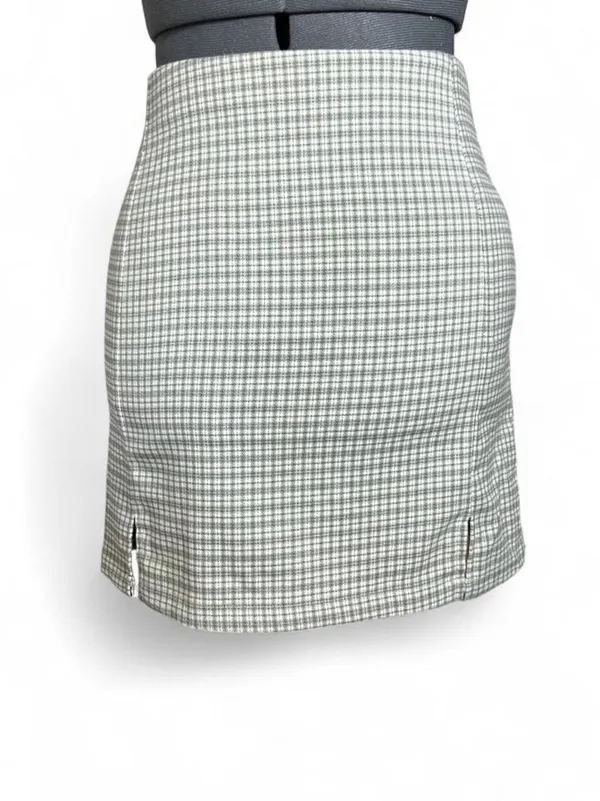 Brandy Melville Green Plaid High Waisted Mini Skirt Size S Preppy Academia 90’s - Image 3