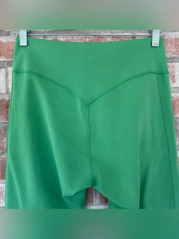 Gymshark Leggings Cropped Green Women’s Large Workout Athletic Gym Activewear - Image 5