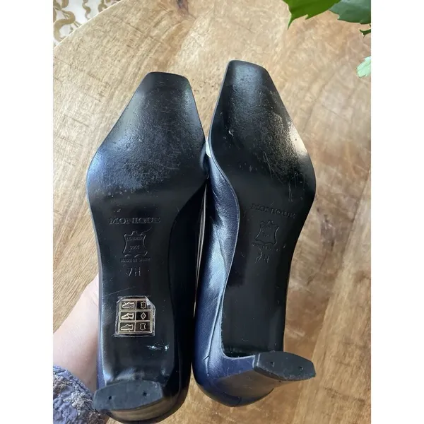 Vintage Monique Women’s Black/White Genuine Leather Hills Pumps Size 7M - Image 6