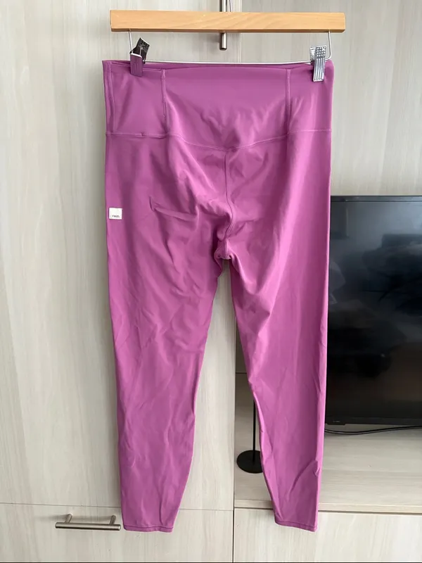 vuori | AllTheFeels Legging - Image 4