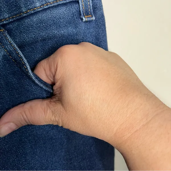Levi's Vintage 90’s Action Orange Tab High‎ Rise Crop Straight Denim Jeans - Image 5