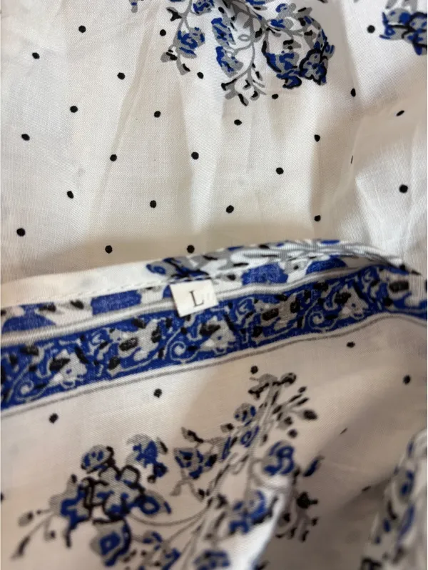 Women's White and Blue Floral Print Sleeveless Maxi Dress, Size Large - Image 5