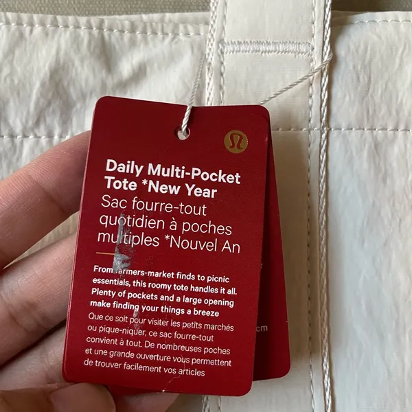 Lululemon Lunar New Year Daily Multi-Pocket Tote Bag 20L - Image 6