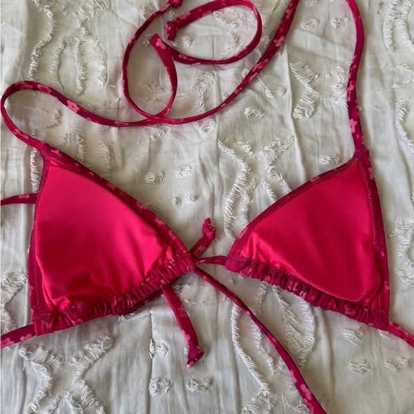Pink Floral Tilly’s XS Bikini top - Image 4