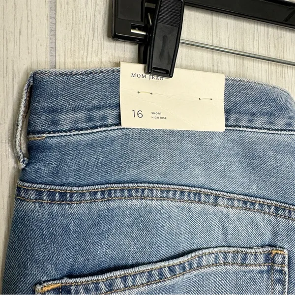 NWT American Eagle Plus Size Ripped Cool Classic Mom Jeans Crop Ankle 16 Short - Image 8