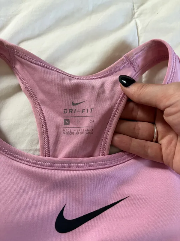 Nike Sports Bra Pink - Image 3