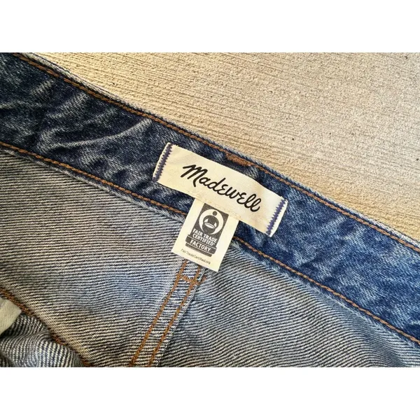 Madewell The Darted Barrel-Leg Jean Button Fly Denim 23 Irmo Wash - Image 4