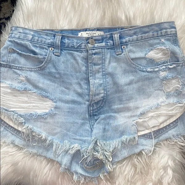 Abercrombie ✨Destroyed Denim Cut Off Shorts✨ - Image 4