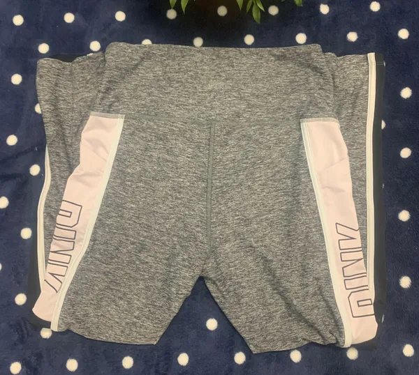 PINK Ultimate Leggings - Image 3