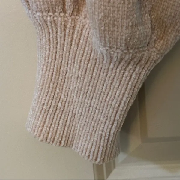 Vestique Boutique Cropped Tie V-neck Cinched Tan Sweater Women's Sz Small - Image 5